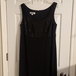 Patra - Full Length Black Evening Dress - 14W